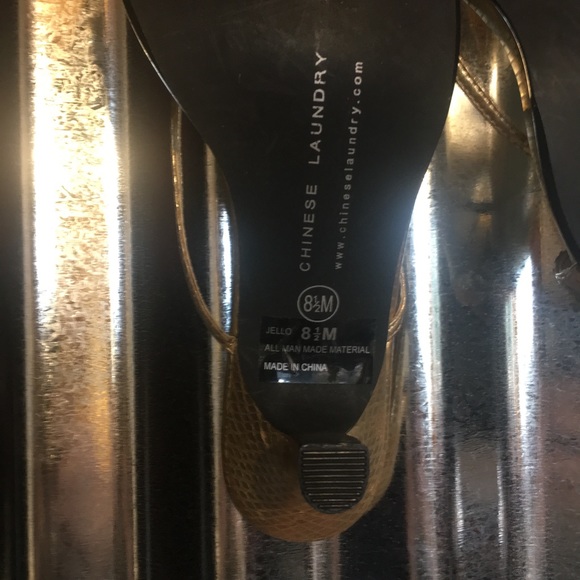 Chinese Laundry Heels - Picture 3 of 7